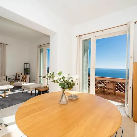 Full Sea View Near With Pool Appartement